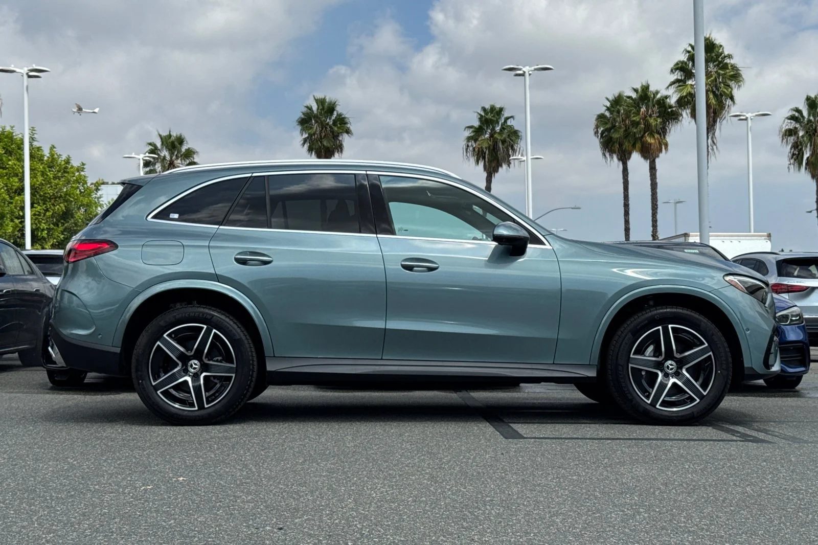 New 2026 Silver Mercedes-Benz GLC 300 image 3