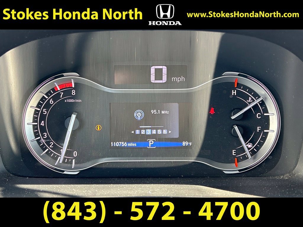 Used 2017 Red Honda EX-L image 9