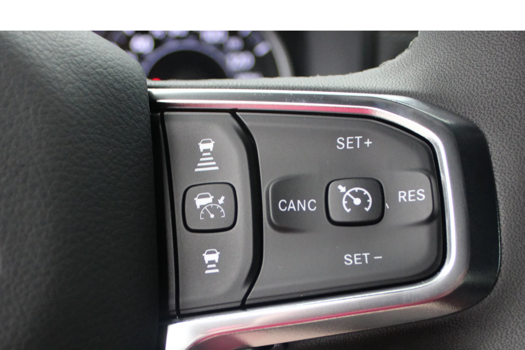 2026 RAM 1500 Laramie - Photo 12