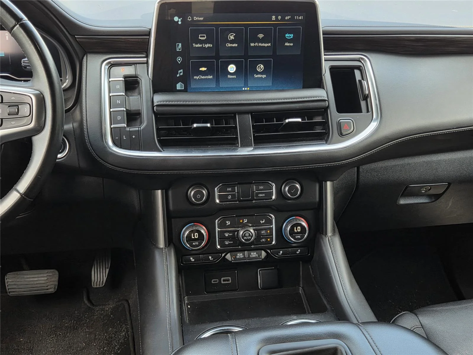 Used 2024 Silver Sage Metallic Chevrolet LT image 10