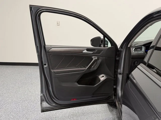 Used 2024  Volkswagen 2.0T Wolfsburg Edition image 9