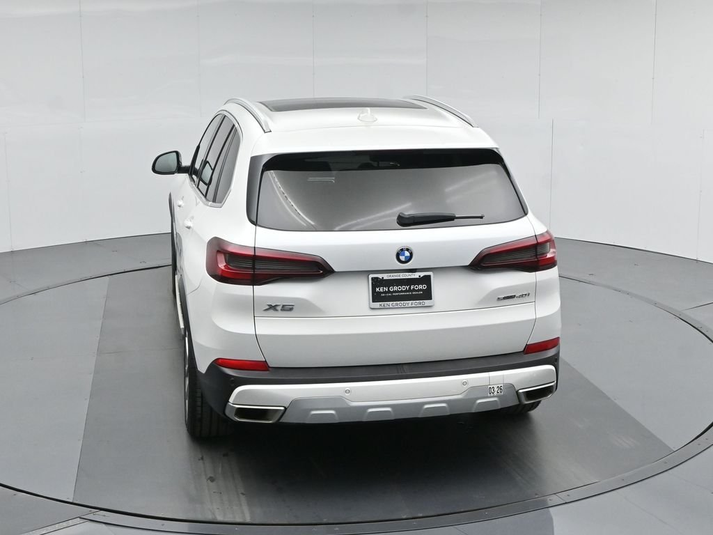 Certified Used 2023 White BMW sDrive40i image 51