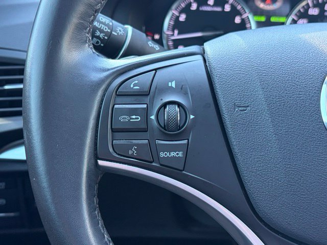 Used 2020 Black Acura Technology image 21