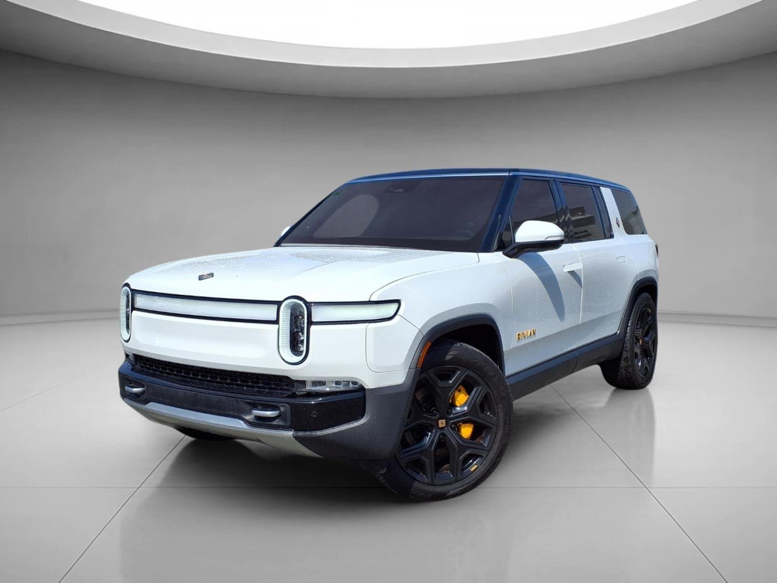2024 Rivian R1S Adventure Quad-Motor Large Pack's photo