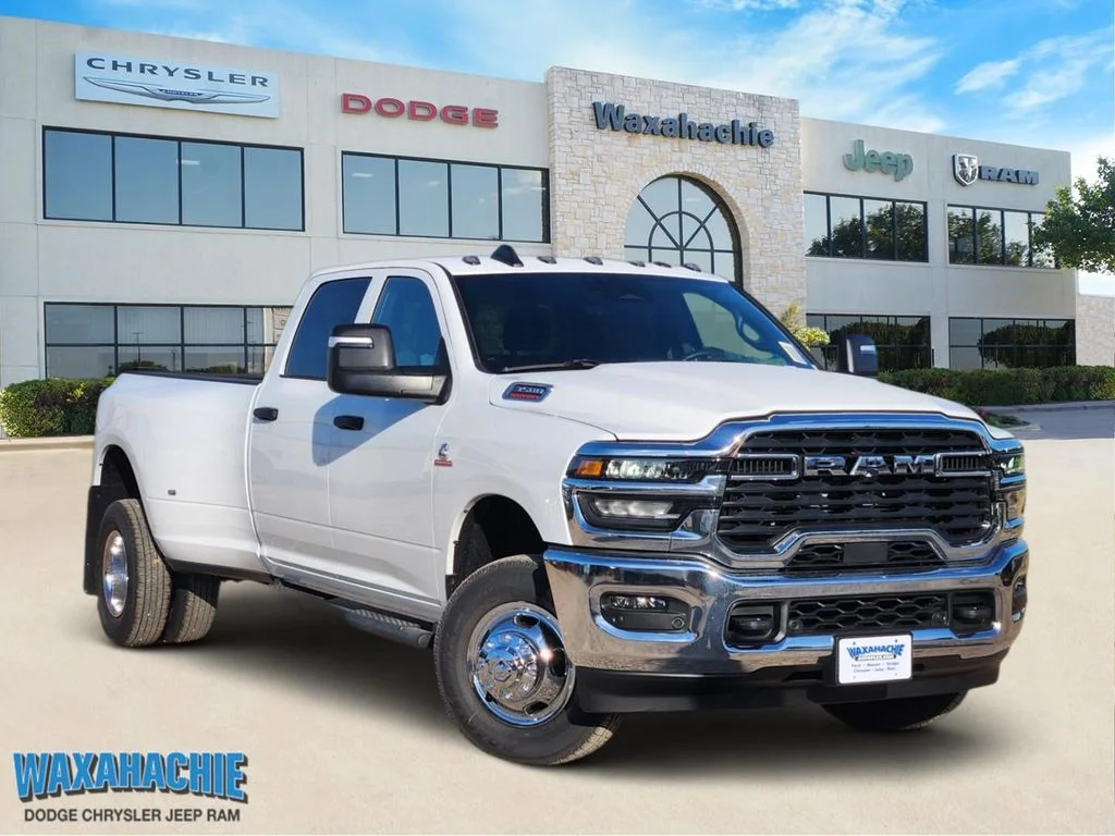 New 2026 Bright White Clear-Coat Exterior Paint RAM Tradesman image 1