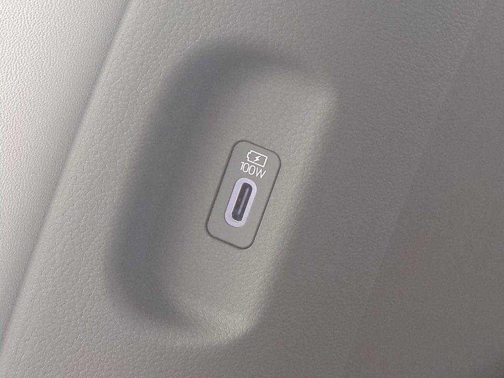 New 2027 Gray Hyundai Blue SEL 7P image 20