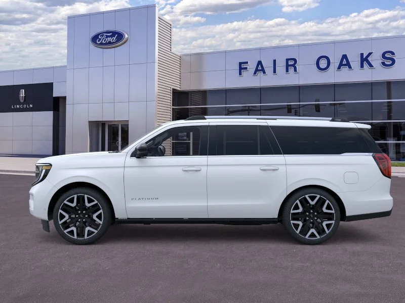 New 2026 Star White Metallic Tri-Coat Ford Platinum image 3