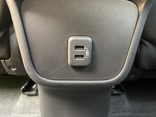 Used 2022 Summit White Chevrolet LT image 40