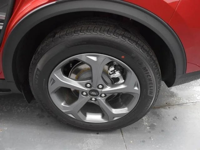 New 2026 Rapid Red Metallic Tinted Clearcoat Ford ST-Line image 20