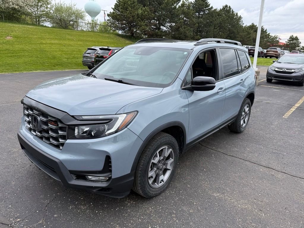 2023 Honda Passport 3.5 TrailSport 4WD Auto's photo