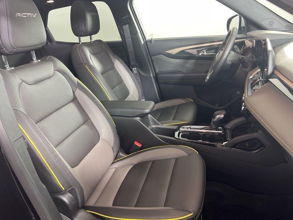 Used 2026 Mosaic Black Metallic Chevrolet ACTIV image 21