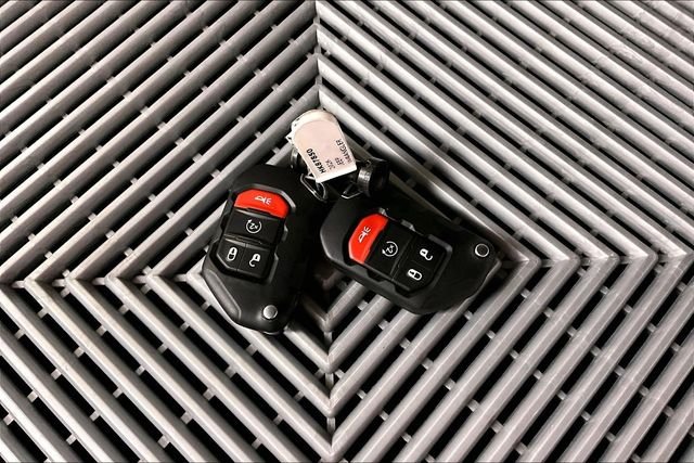 Used 2026 Bright White Clearcoat Jeep Rubicon X image 9