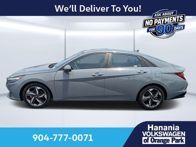 Used 2021 Gray Hyundai Limited image 6