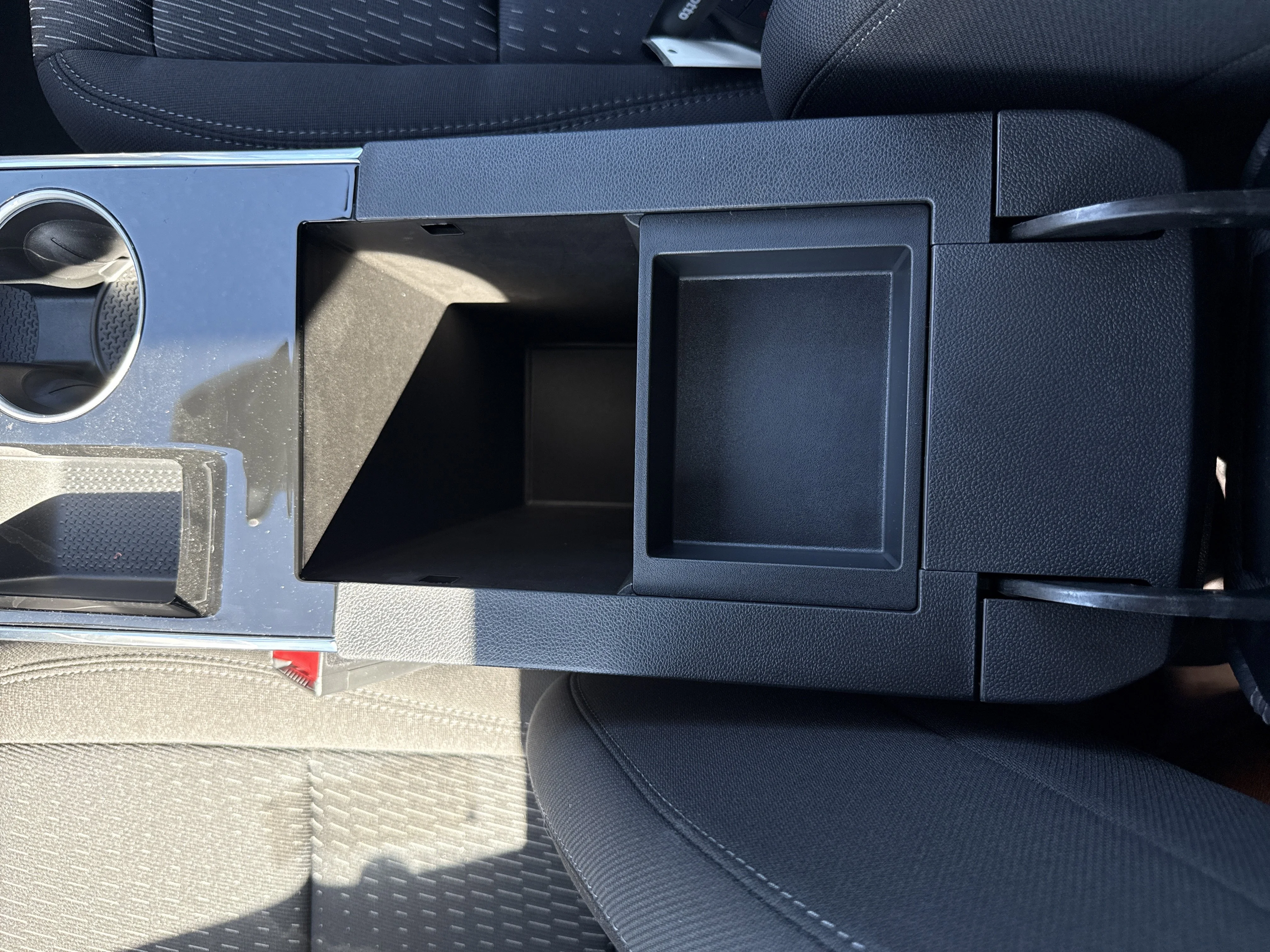 2026 Chevrolet Equinox LT - Photo 13