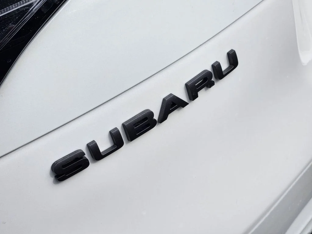 New 2026 CRYSTAL WHITE PEARL Subaru Premium image 10