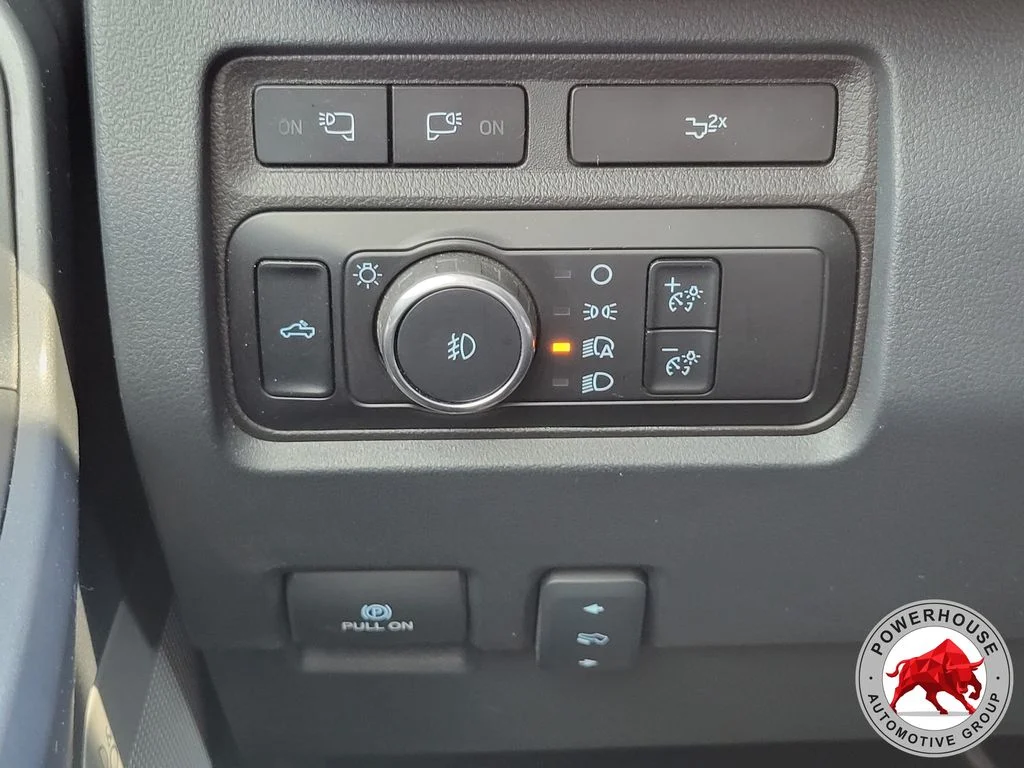 Used 2024 Black Ford Lariat image 28