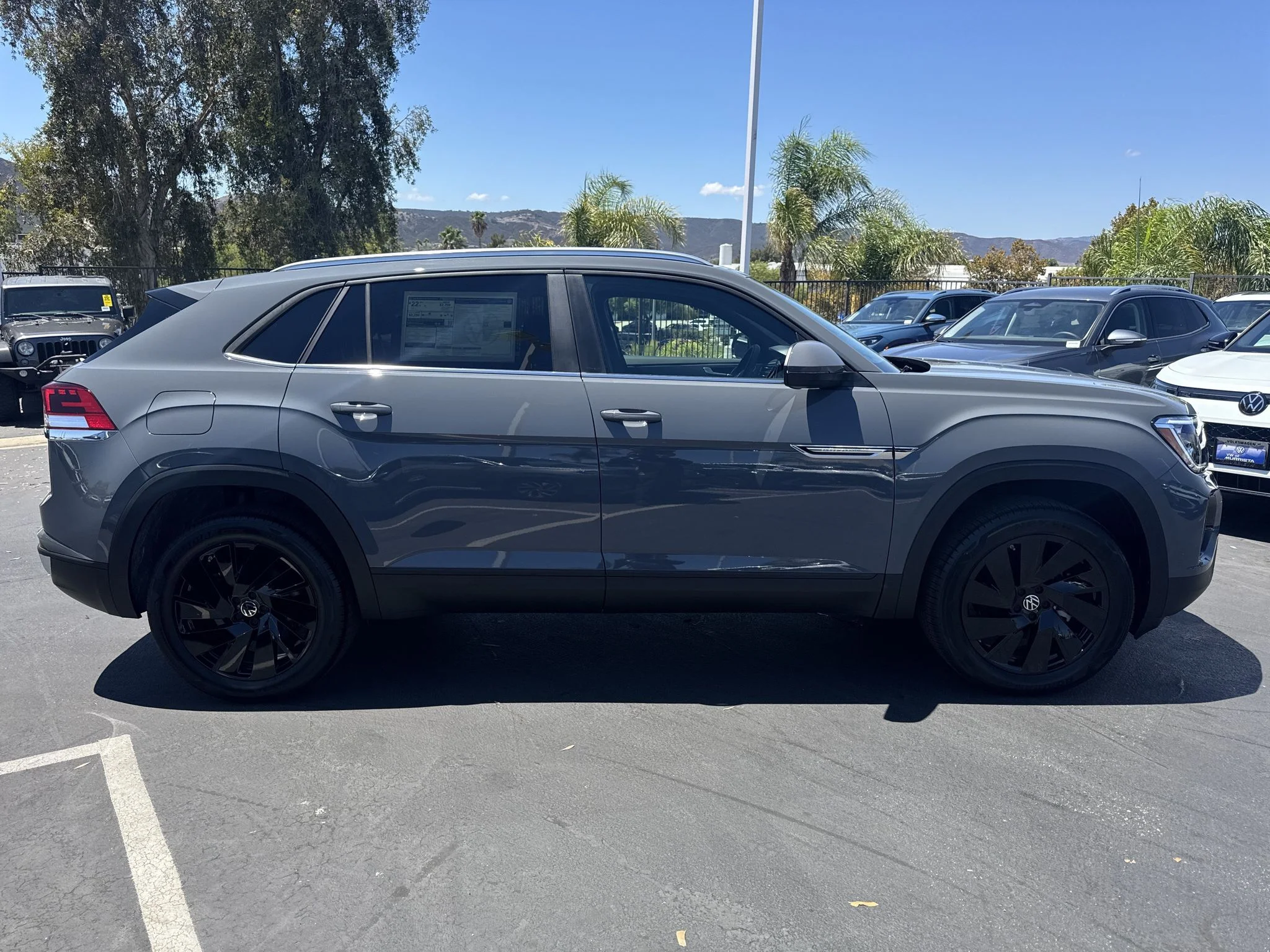New 2026 Pure Gray Volkswagen 2.0T SE w/Technology image 9