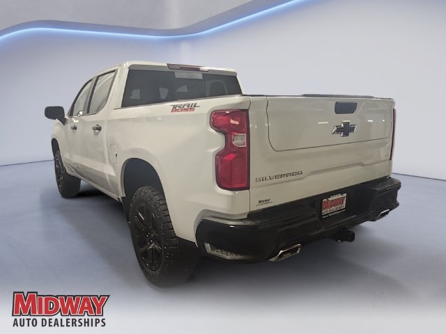 New 2026 Summit White Chevrolet LT Trail Boss image 3