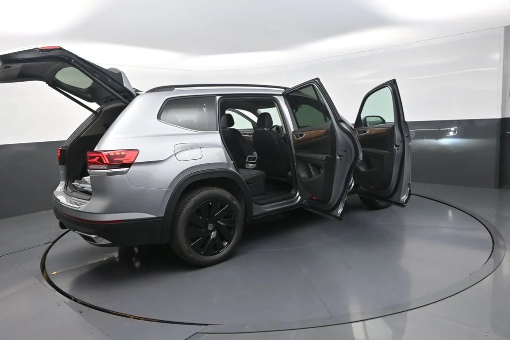 New 2026  Volkswagen 2.0T SE w/Technology image 36