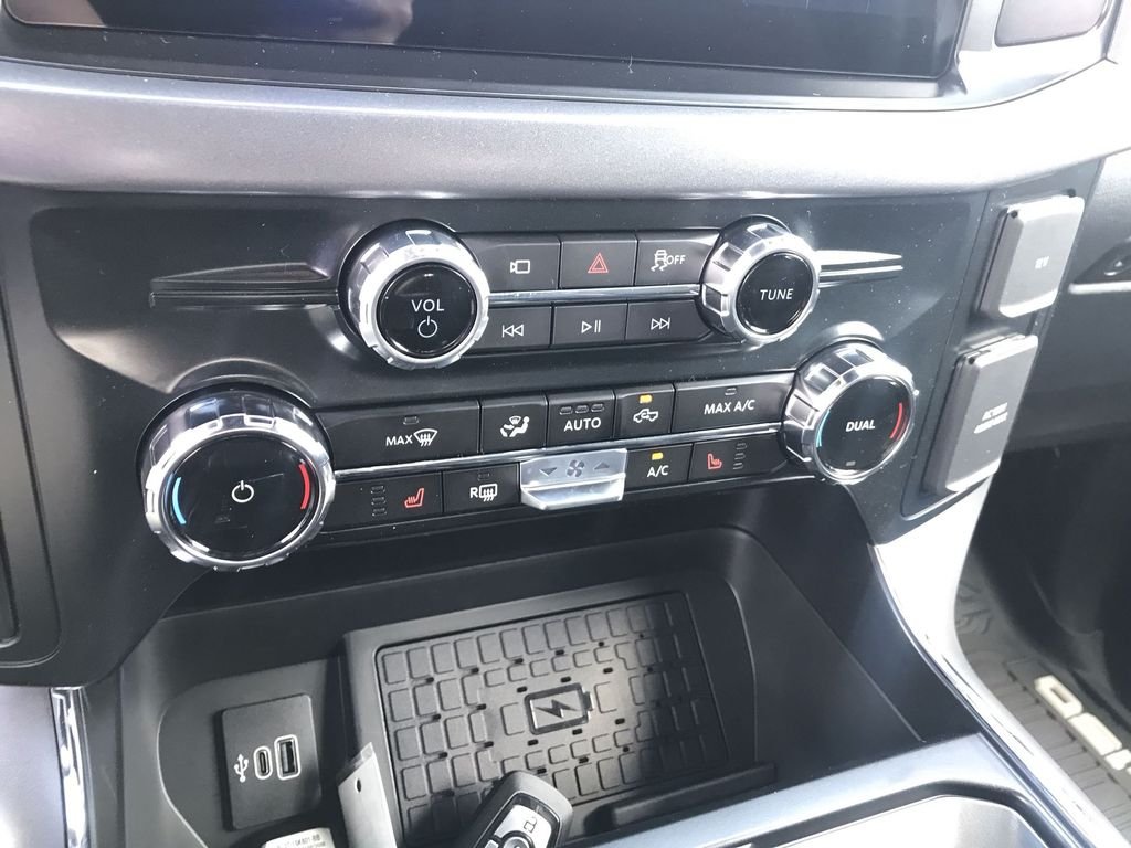 New 2026 White Ford XLT image 19