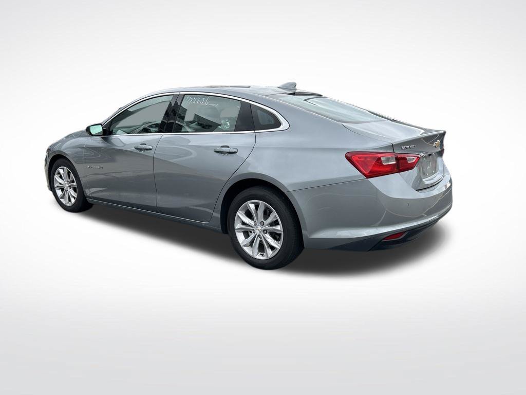 Used 2025 Gray Chevrolet LT image 4