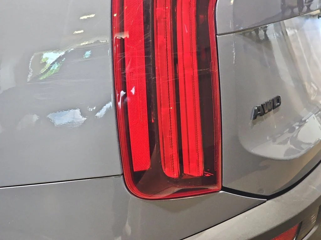Used 2021 Silver Kia SX image 34