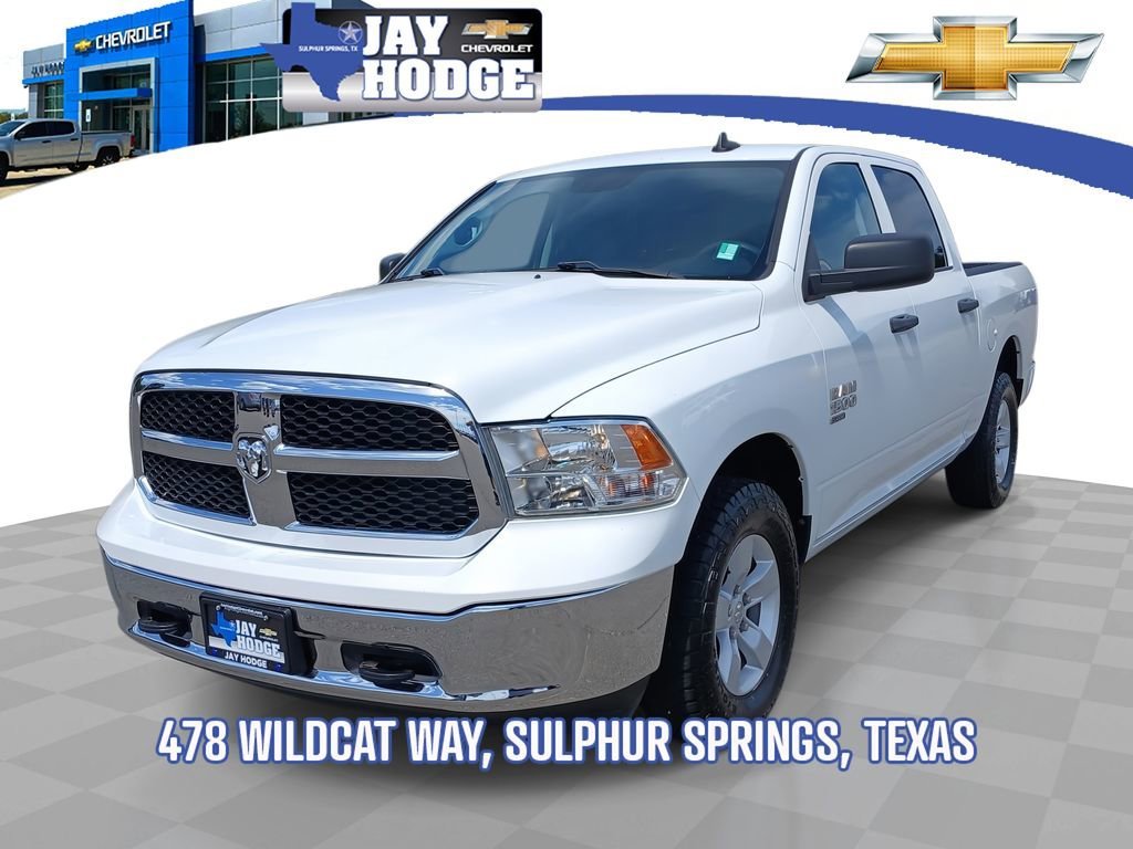 2022 RAM 1500 Classic SLT 4x4 Crew Cab 5'7's photo