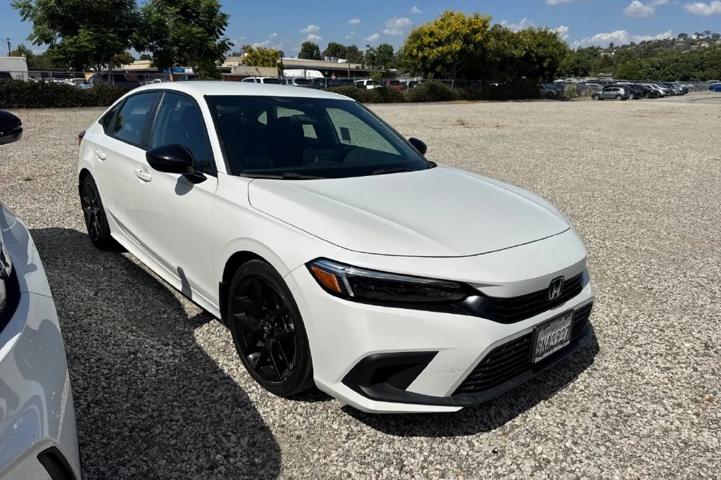 Used 2024 White Honda Sport image 2