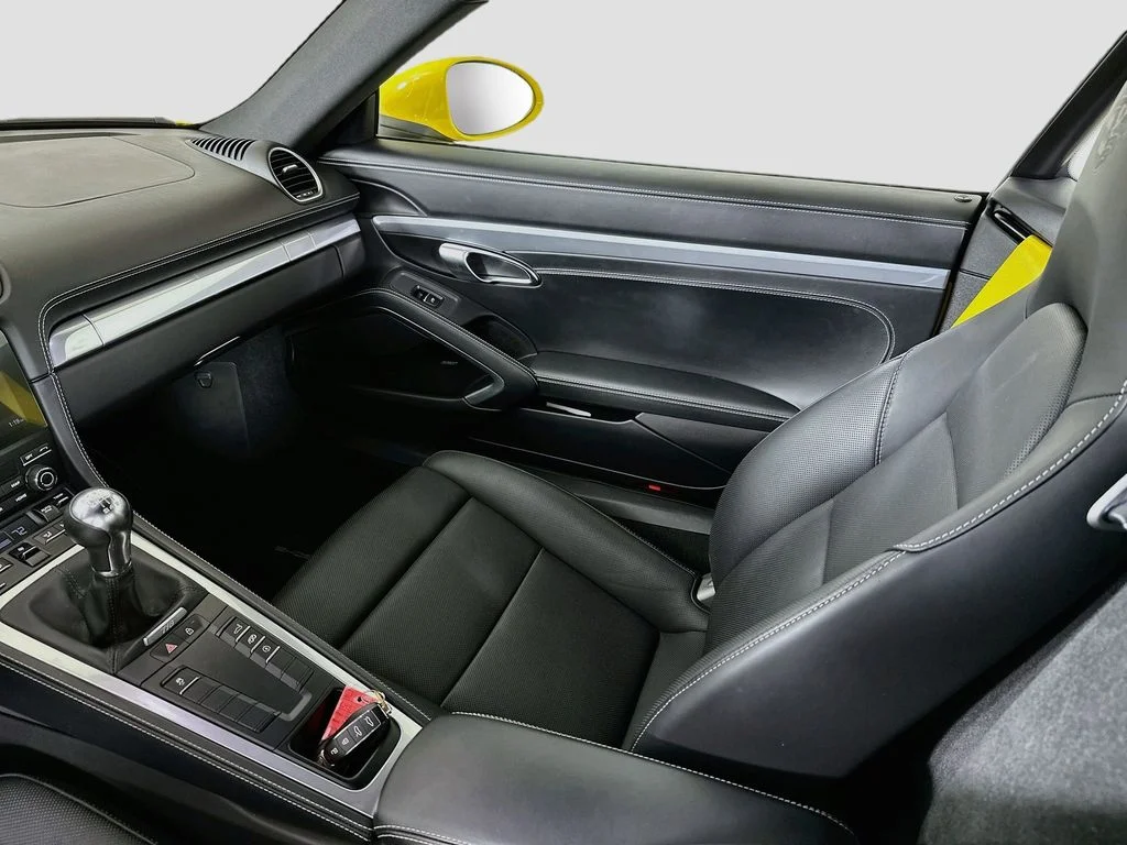 Used 2025 Yellow Porsche Style Edition image 12