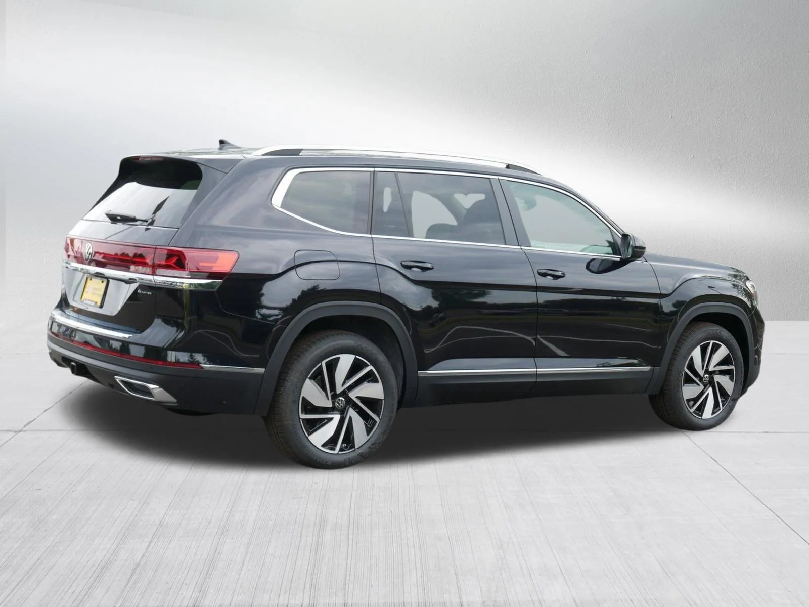 New 2026 Deep Black Pearl Volkswagen 2.0T SEL image 4