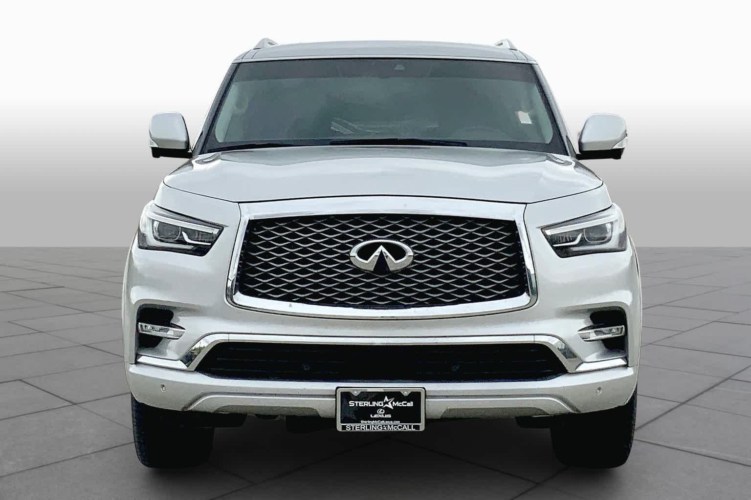 Used 2019 Liquid Platinum INFINITI LUXE image 4
