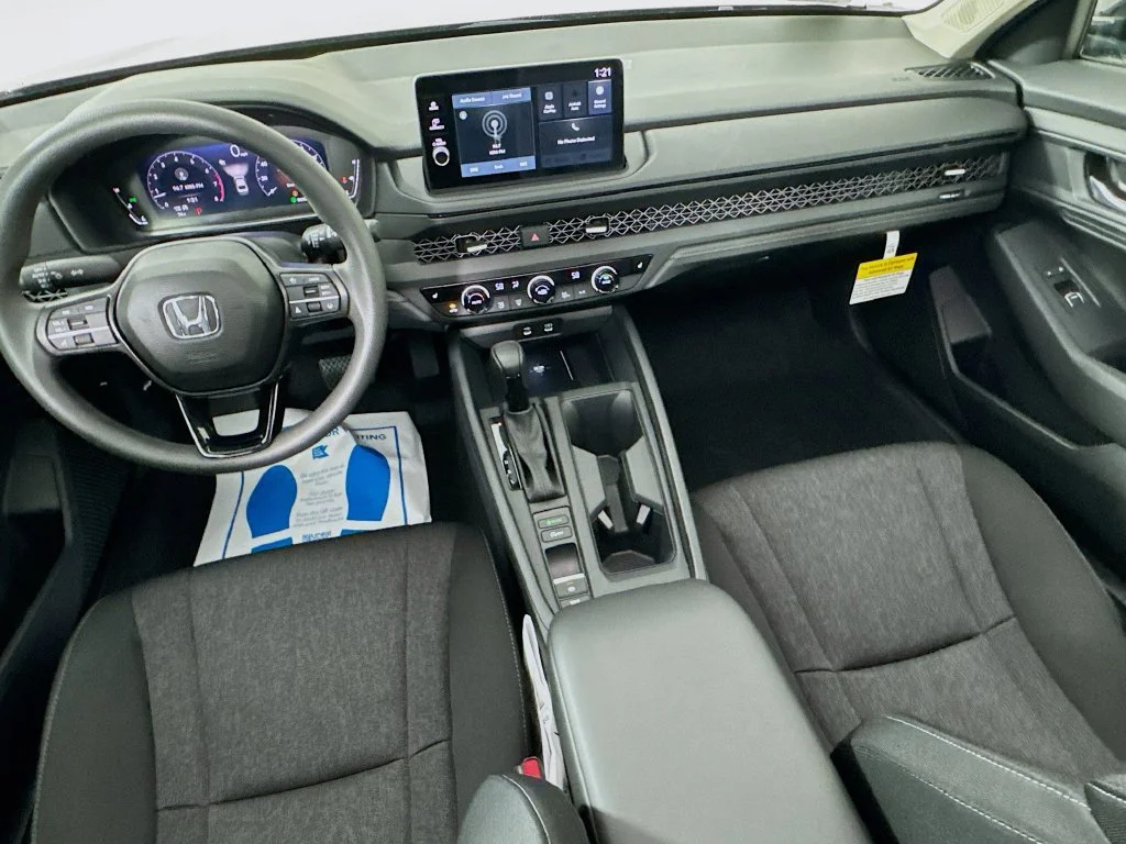New 2026 Canyon River Blue Metallic Honda SE image 31
