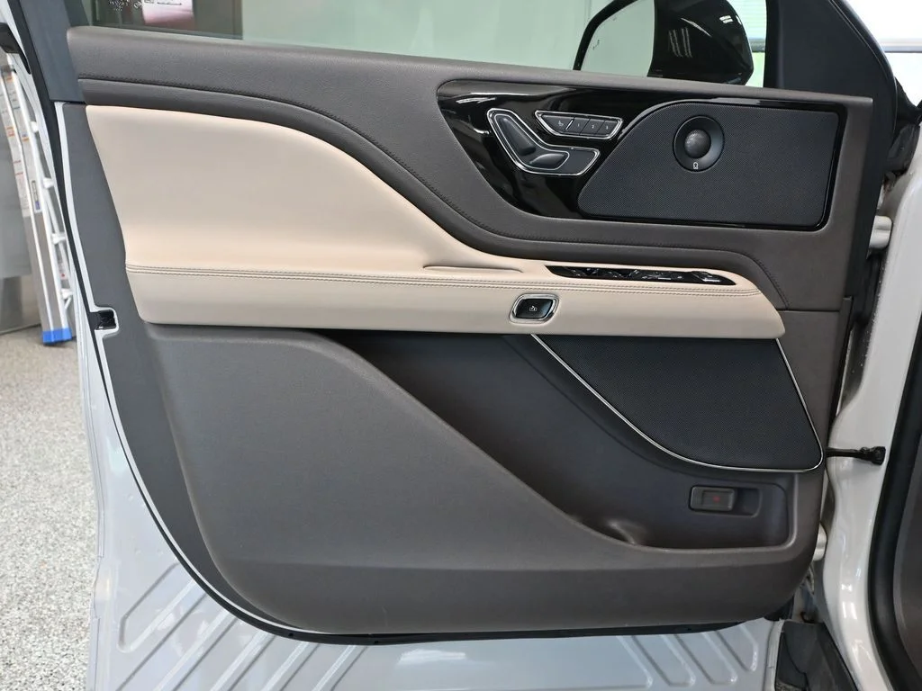 2023 Lincoln Aviator Reserve - Photo 14