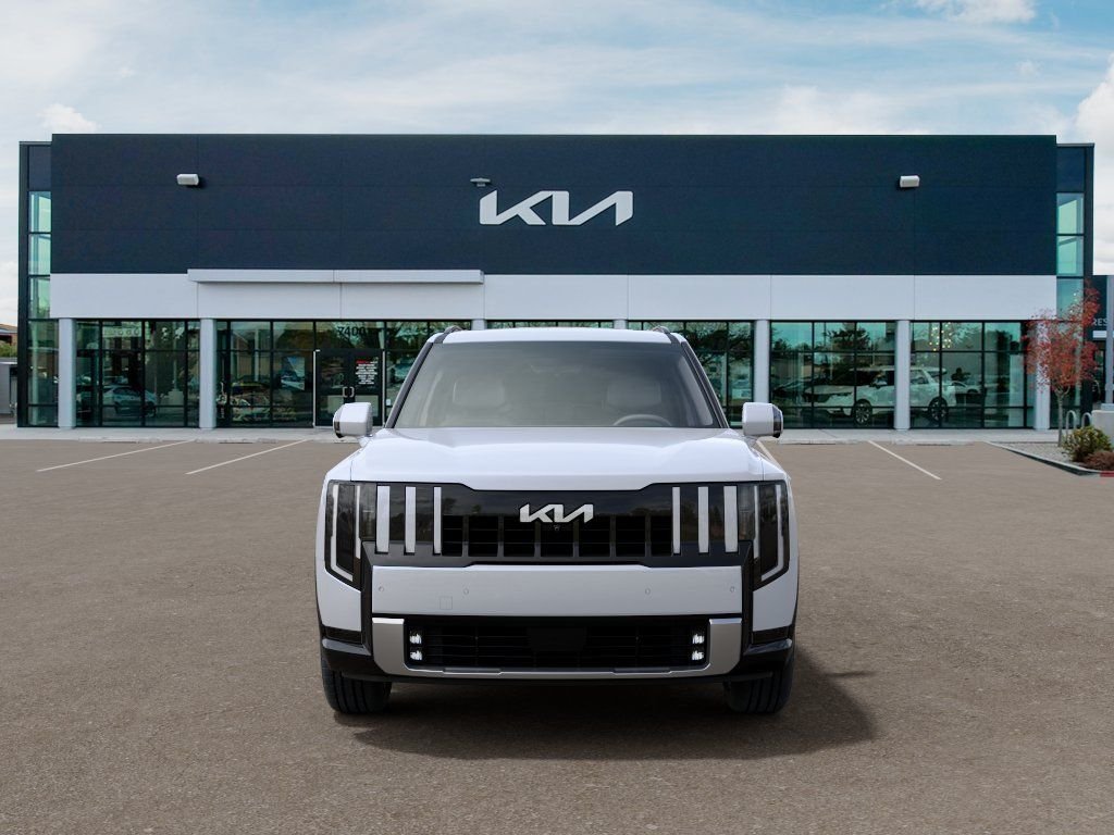 New 2027 White Kia  image 2