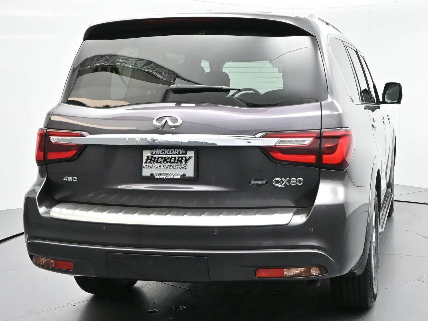 Used 2024 Anthracite Gray INFINITI LUXE image 6