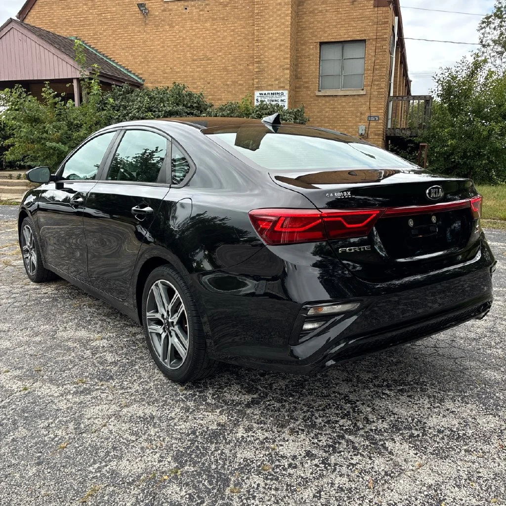 Used 2019 Aurora Black Kia S image 5
