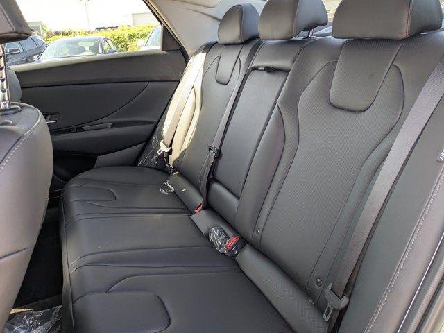 2025 Hyundai Elantra Limited - Photo 44