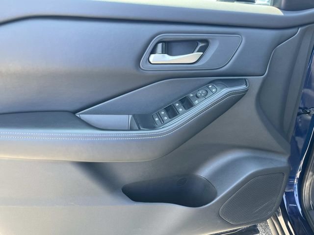 Used 2025 Blue Nissan SV image 25