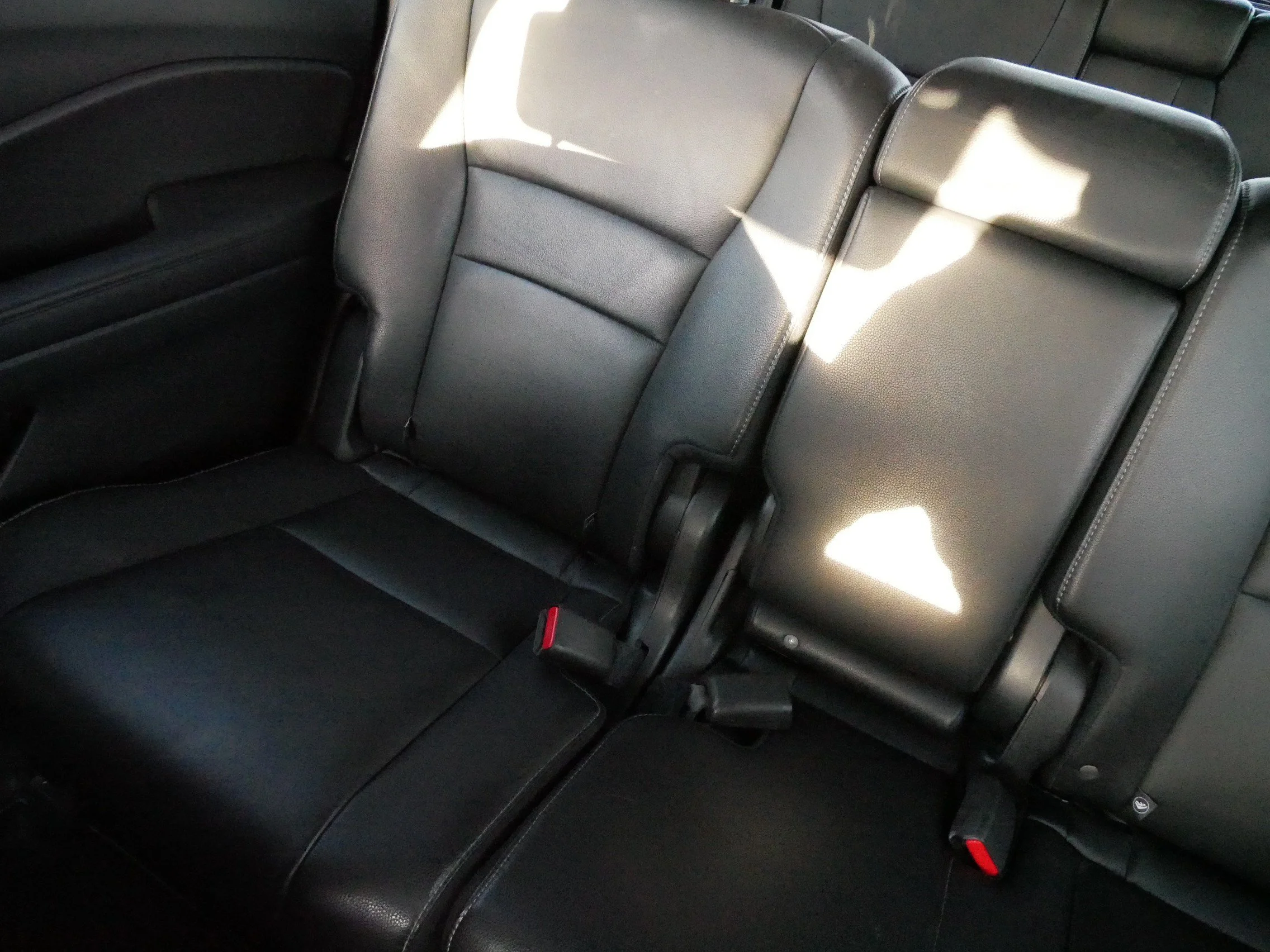 Used 2016 Crystal Black Pearl Honda EX-L image 12