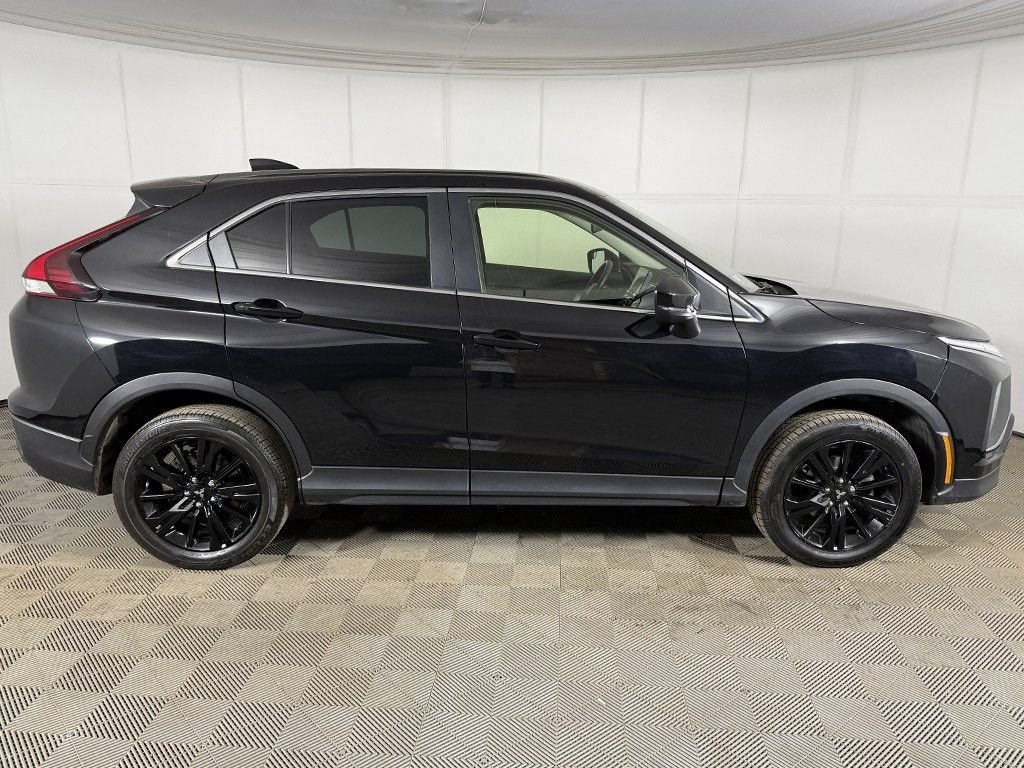 Used 2023 Black Mitsubishi LE image 11