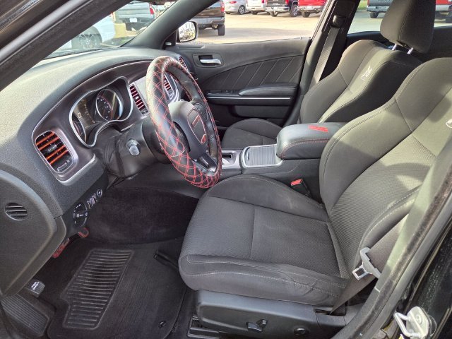 Used 2018 Black Dodge R/T Scat Pack image 5