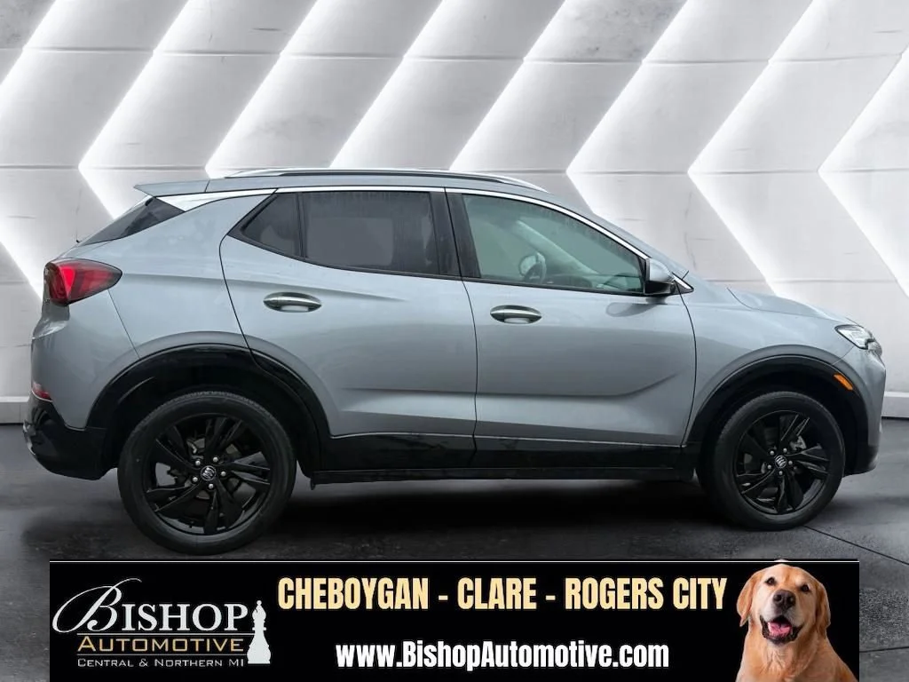 Pre-Owned 2024 Buick Encore GX Sport Touring image 18