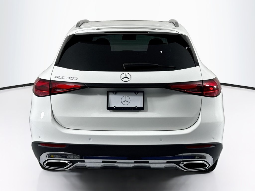 Certified Used 2026 Polar White Mercedes-Benz GLC 300 image 6