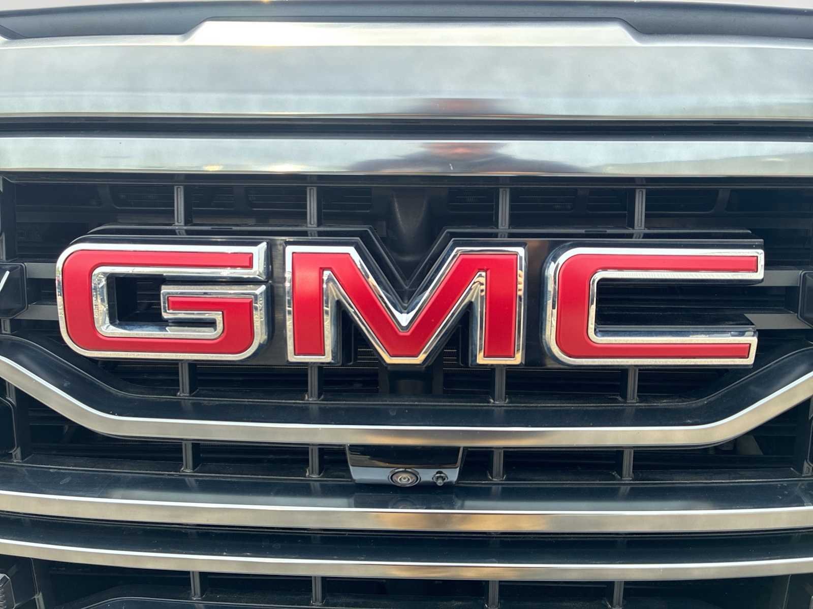 Certified Used 2022 Onyx Black GMC AT4 image 45