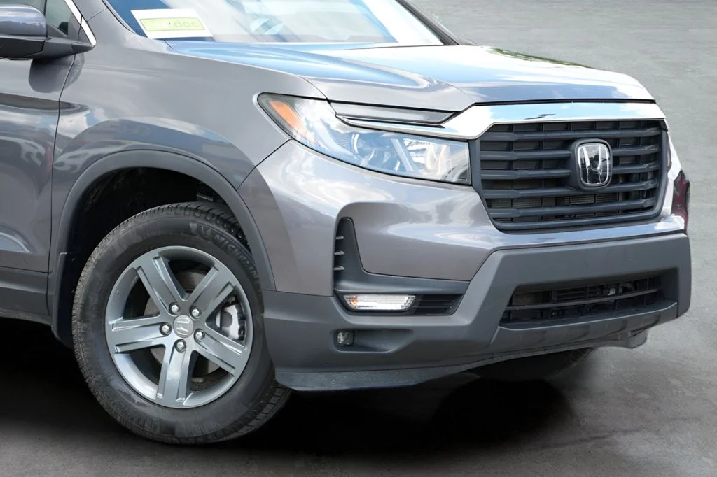 Used 2023 Modern Steel Honda RTL image 3