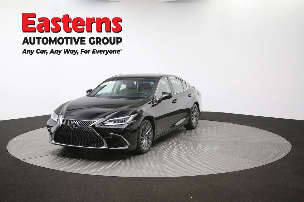 Used 2020 Black Lexus 350 Luxury image 58
