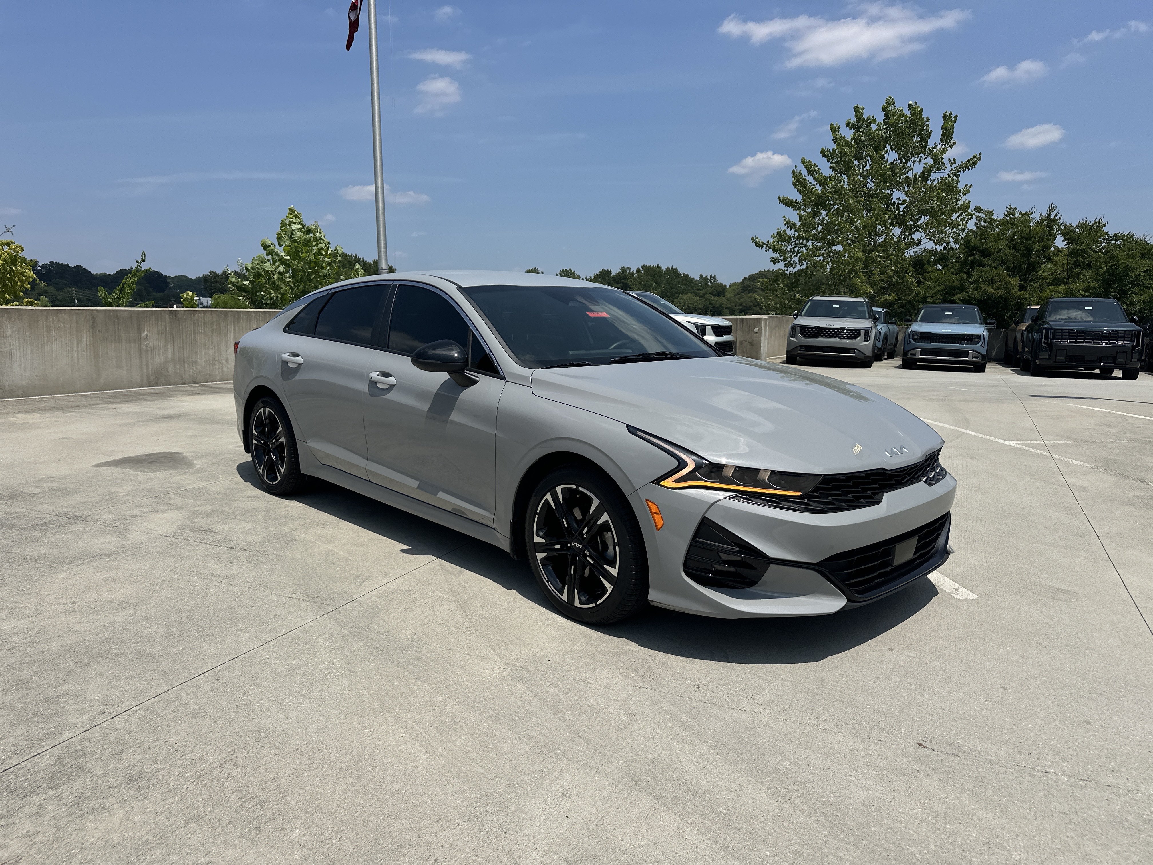 Used 2024 Wolf Gray Kia GT-Line image 4
