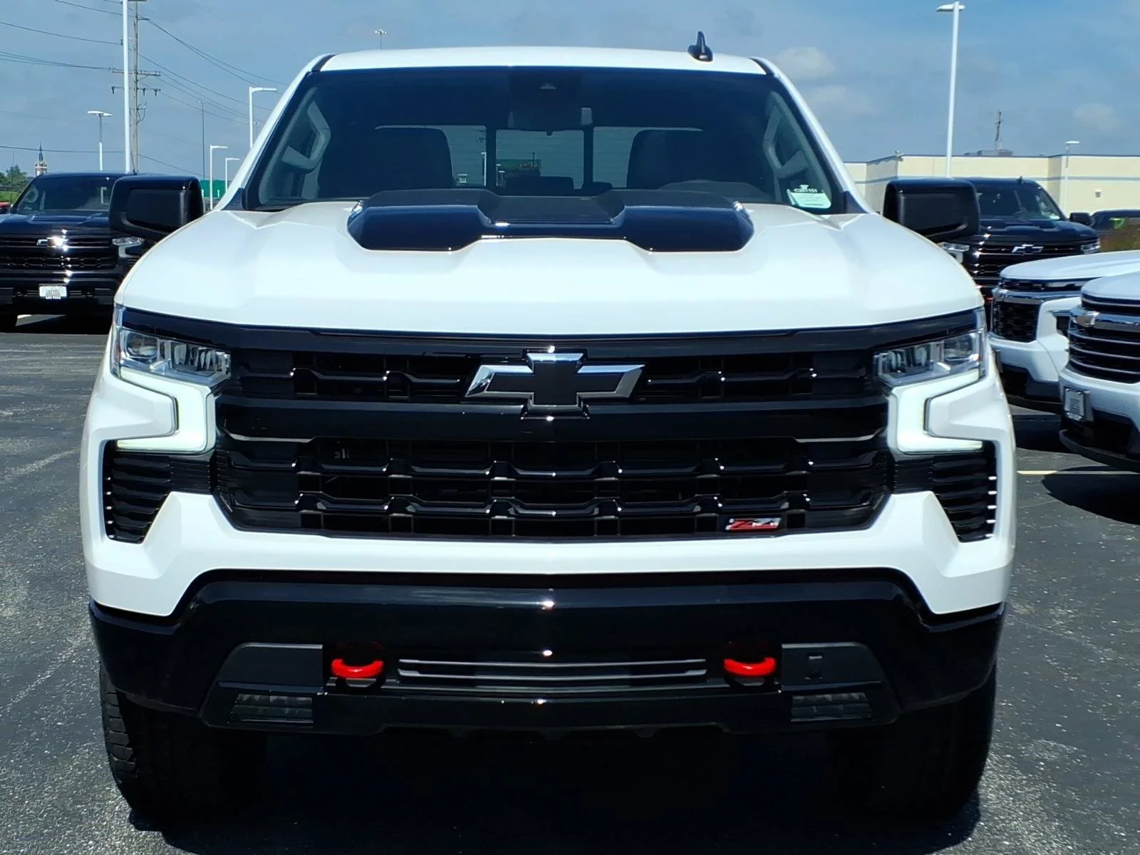New 2026 Summit White Chevrolet LT Trail Boss image 24