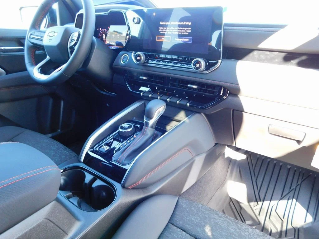 2026 Chevrolet Colorado Z71 - Photo 22