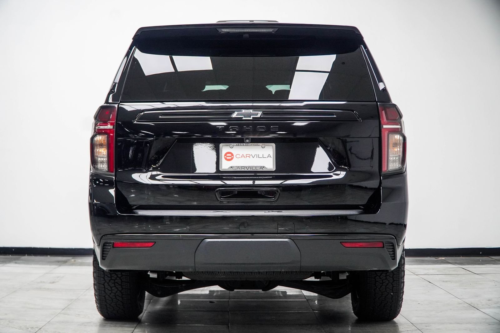 Used 2023 Black Chevrolet Z71 image 14